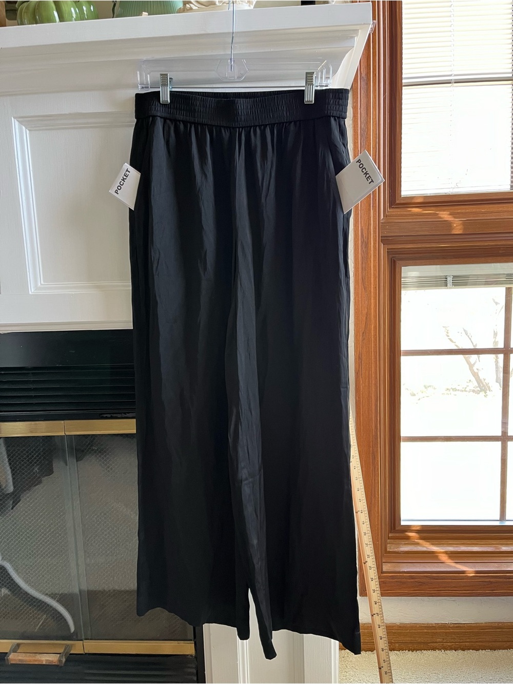 LOFT Black Wide-Leg Pull-On Pants